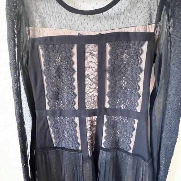 BCBG Stef Dress - Picture 2 of 7